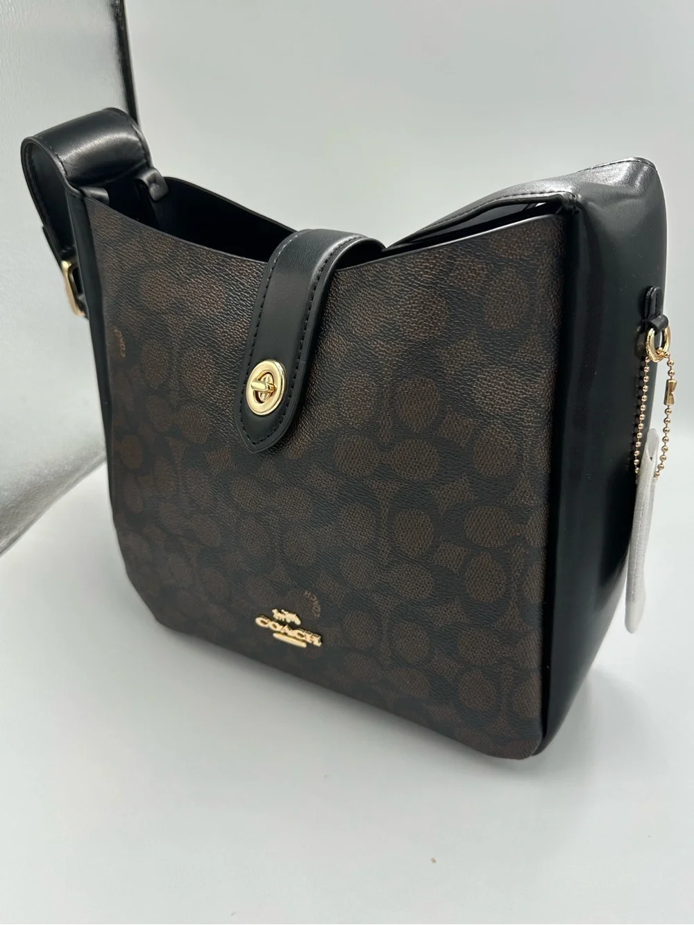 Coach Hadley Hobo Signature Canvas Brown Black Leather Turnlock Gold CW003 NWT